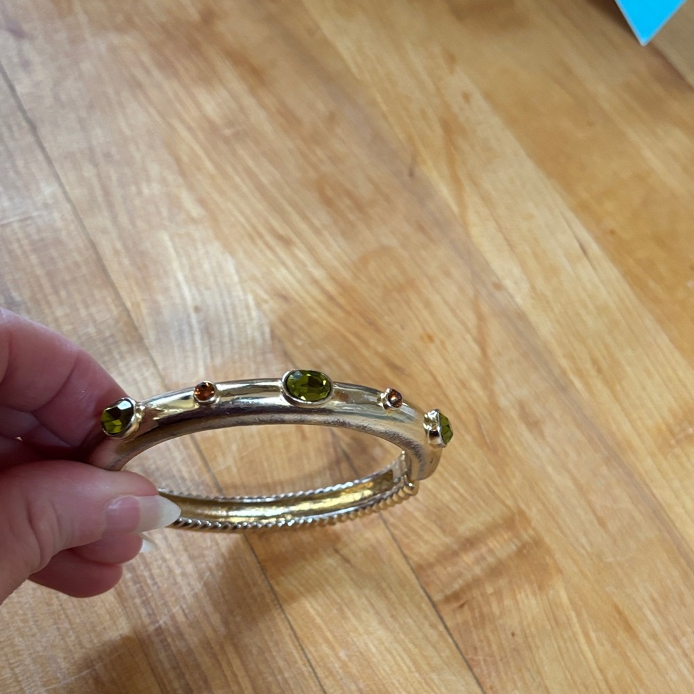 1980's runway high fashion Gold-Tone Bracelet with Olive Green Gem Accents